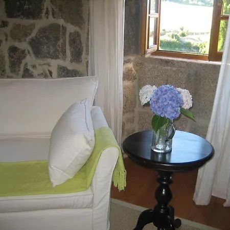 Pazo A Freiria ホテル ポブラ・デ・トリーベス