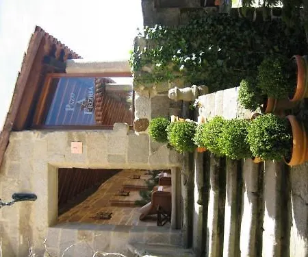 ホテル Pazo A Freiria 3*